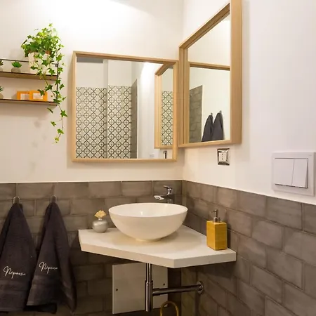Napoesia Duomo House Apartament Neapol